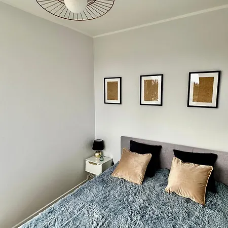 Avis Skwer Kosciuszki 2a *